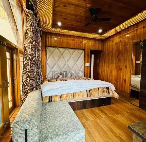 ホテル Frosty Mountain Resort