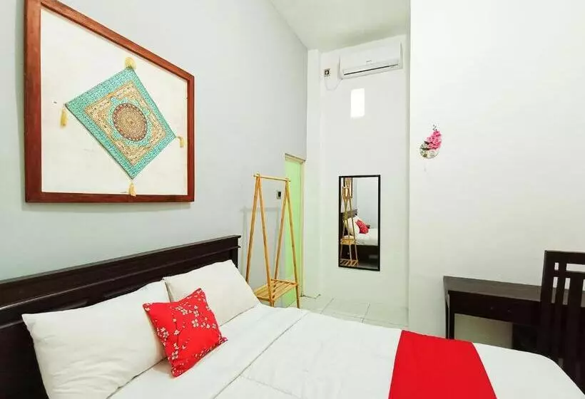 هتل Oyo 93837 Ipeda Homestay Syariah