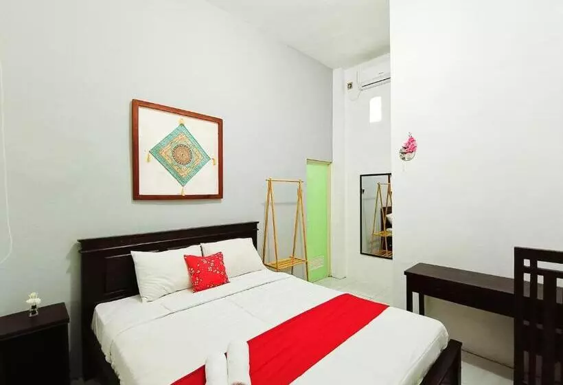 هتل Oyo 93837 Ipeda Homestay Syariah