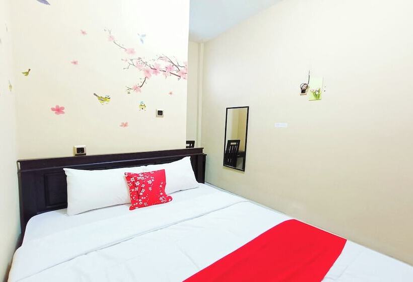 فندق Oyo 93837 Ipeda Homestay Syariah