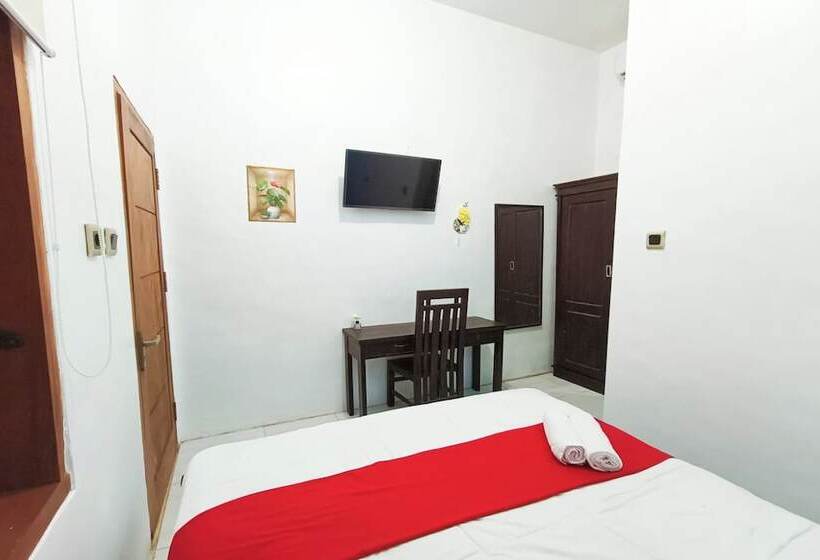 فندق Oyo 93837 Ipeda Homestay Syariah