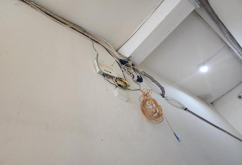 בית מלון כפרי Oyo 93865 Dv Homestay Syariah Kupang