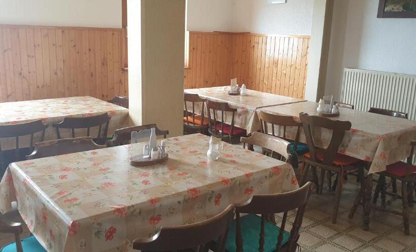 پانسیون črnuški Dom Na Mali Planini