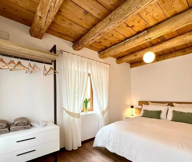 ベッドアンドブレックファースト La Piolsa