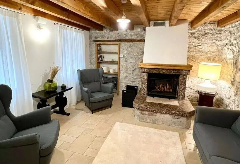 Aamiaismajoitus (B&B) La Piolsa