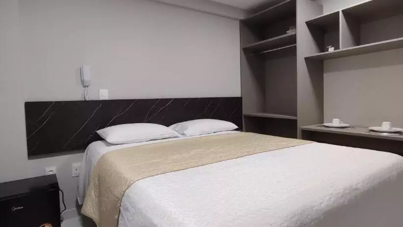 Flat 109 Paradise Beach