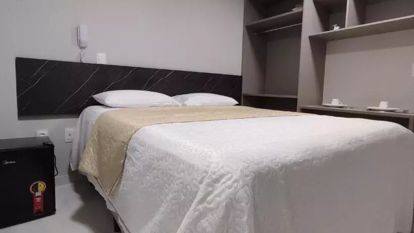 Flat 109 Paradise Beach