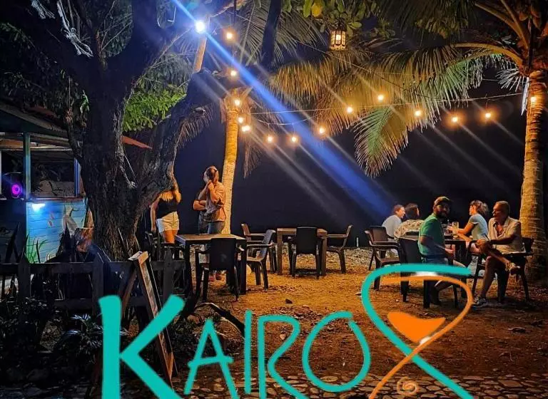 ホテル Hospedaje Kairos Capurgana