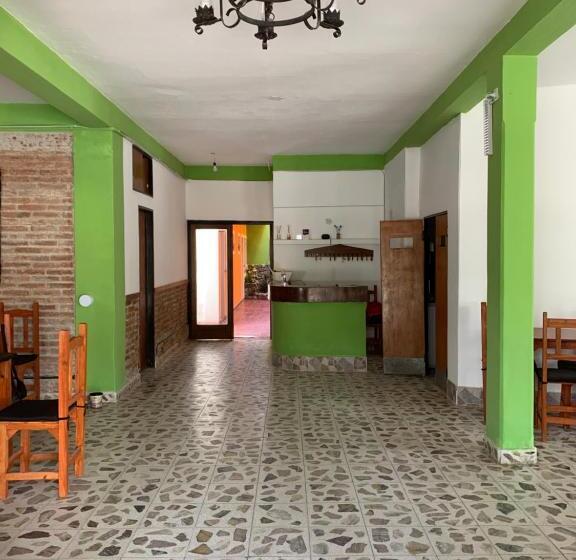 호텔 Hostal El Rey