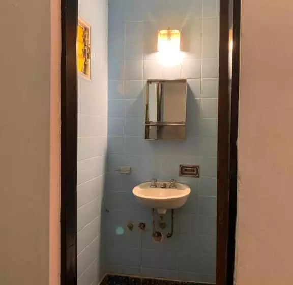 Hotel Hostal El Rey