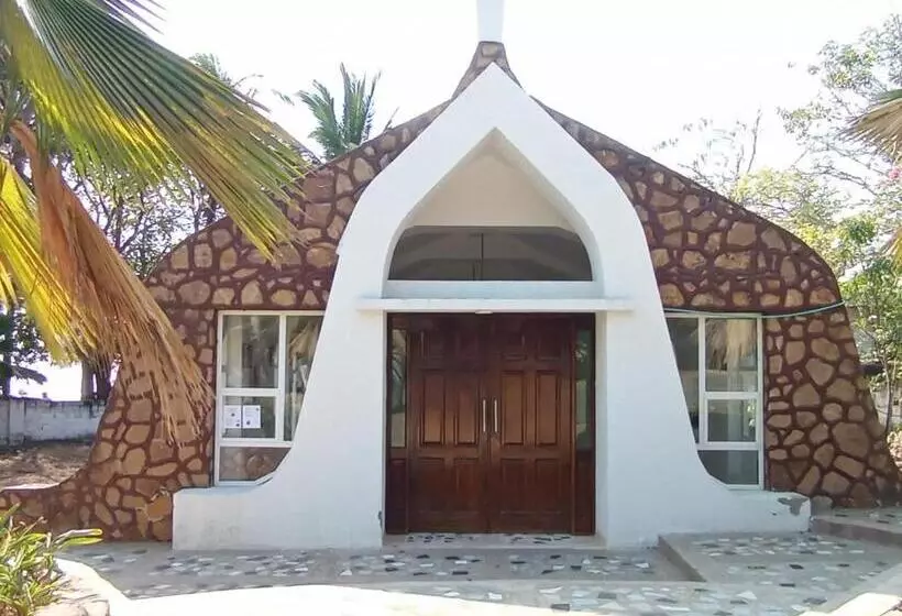 ホテル Santa Veronica Inn