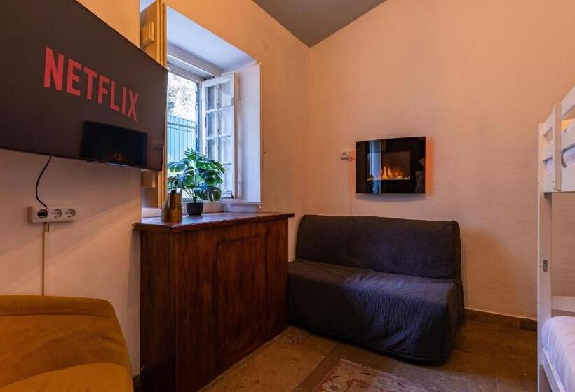 فندق Sintra Wow Unique Double Smart Room In 17th Century Palace! Hot Tub, Snooker, Bbq, Ps5, Sauna, Gym