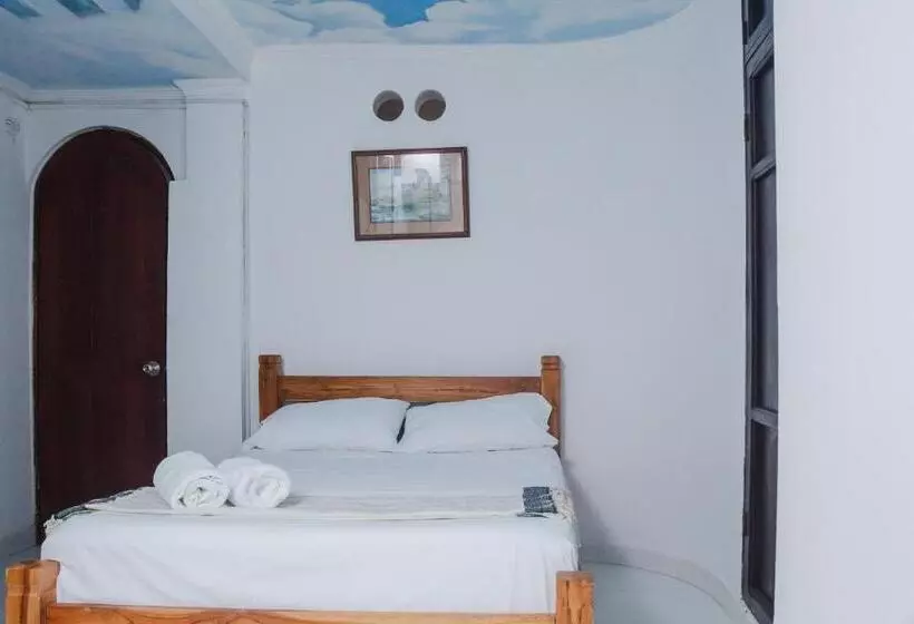 پانسیون Hostal Casa Tio Poli