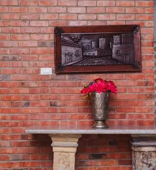 پانسیون Hostal Casa Tio Poli