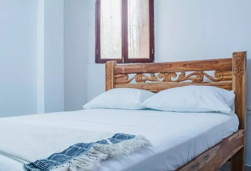 پانسیون Hostal Casa Tio Poli