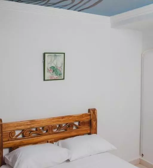 پانسیون Hostal Casa Tio Poli