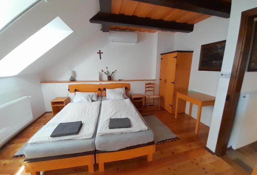 ペンション Kokaspajta Vendégház