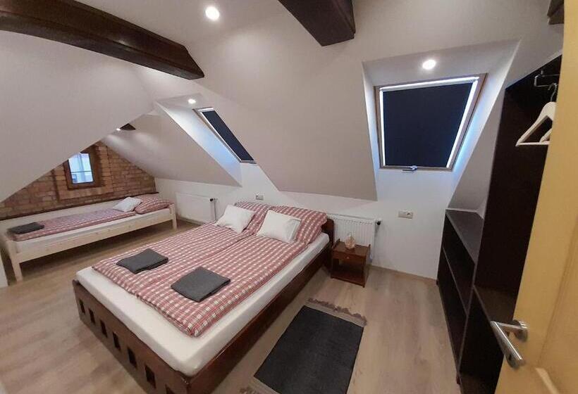 ペンション Kokaspajta Vendégház