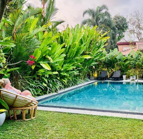 بنسيون Roshe Sky Guest House Colombo