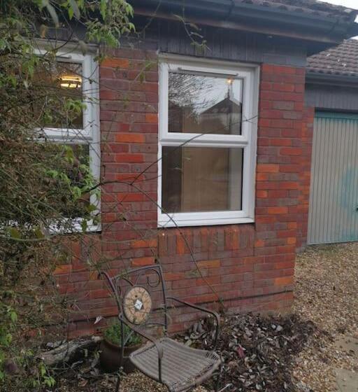 住宿加早餐  Beautiful Airbnb With Ensuite Rooms