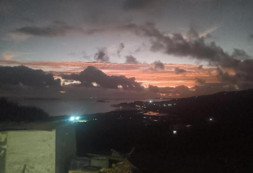 تختخواب و صبحانه Chez Laineda Le Bijou Mourouk Rodrigues