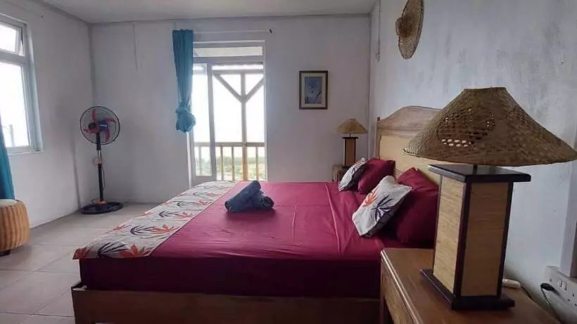 تختخواب و صبحانه Chez Laineda Le Bijou Mourouk Rodrigues