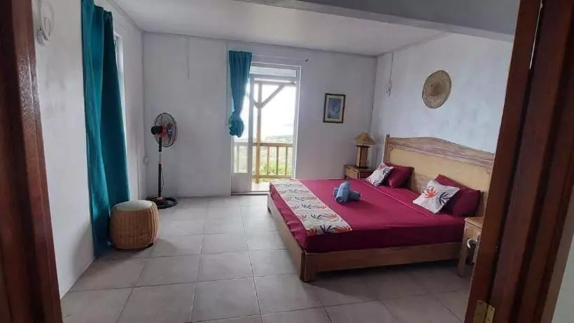 تختخواب و صبحانه Chez Laineda Le Bijou Mourouk Rodrigues