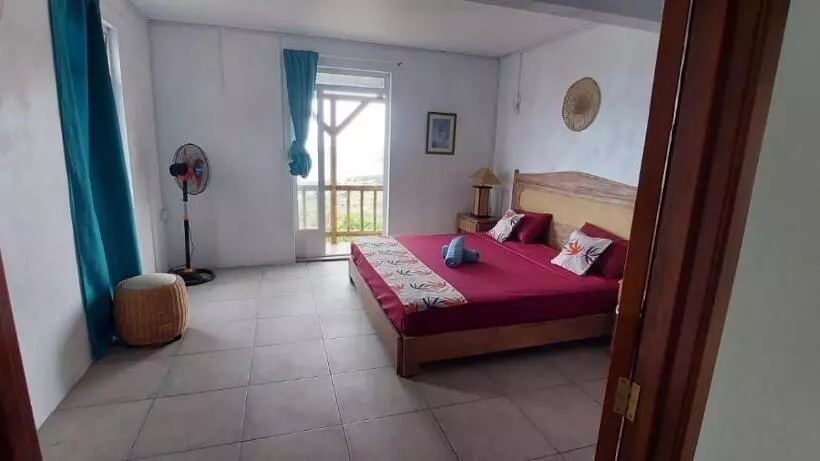 تختخواب و صبحانه Chez Laineda Le Bijou Mourouk Rodrigues