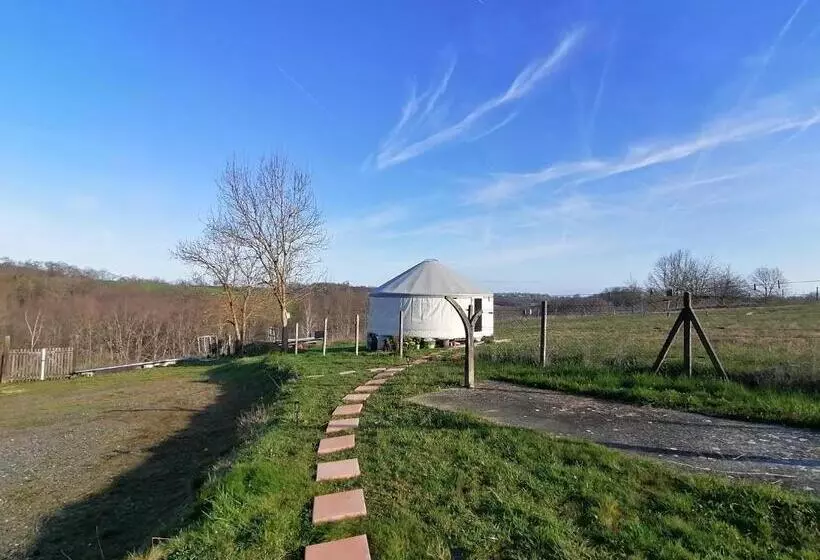 Aamiaismajoitus (B&B) Du Gîte à La Terre