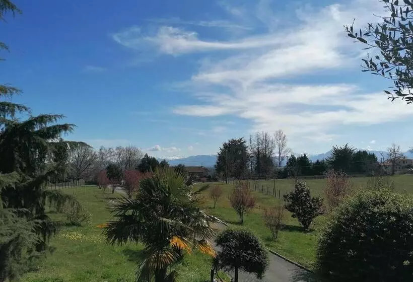 Aamiaismajoitus (B&B) Du Gîte à La Terre