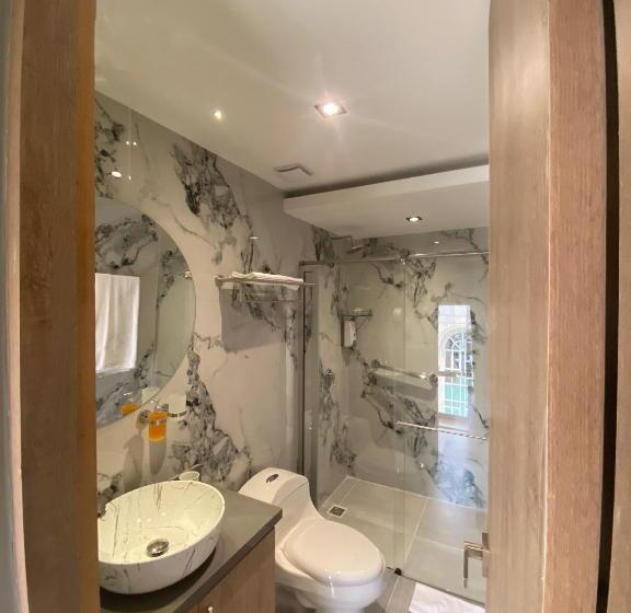 هتل Casino Gran Avenida