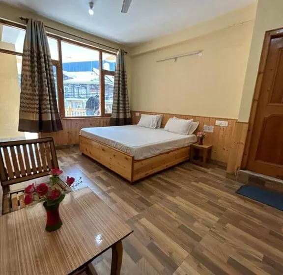 هتل Sidham Hospitality !! Top Rated & Most Awarded Properties In Tricity !!