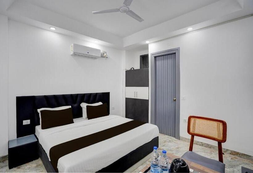 酒店 Townhouse 1341 Premium Rooms