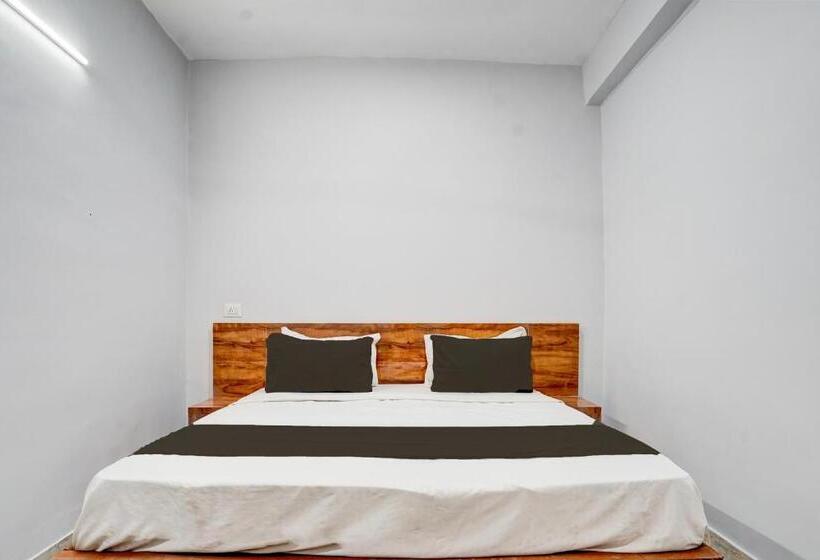 Oyo Hotel Grand Atharv Rdc