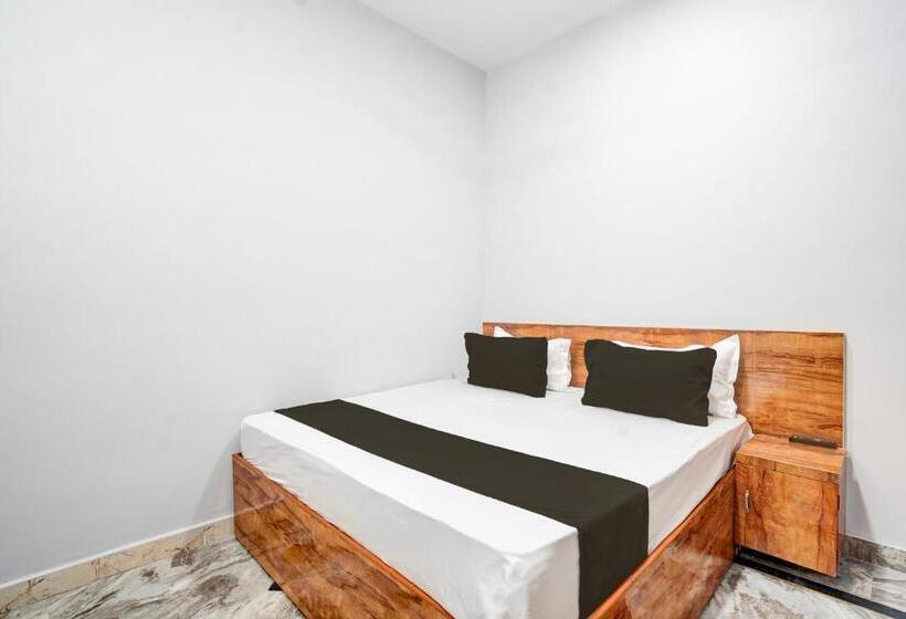 Oyo Hotel Grand Atharv Rdc