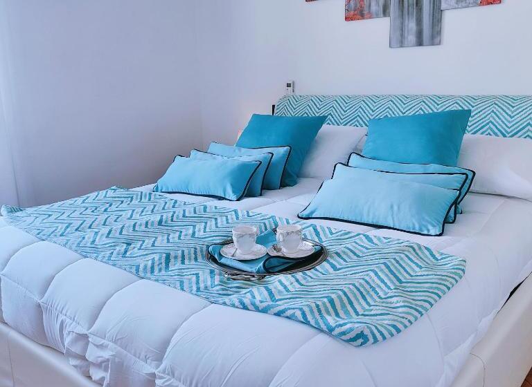 Pensionat Camera Panoramica In Villa Vista Mare E Vesuvio