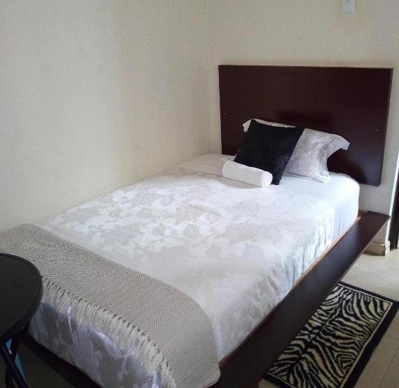 Pension Happy Time Guest Houses