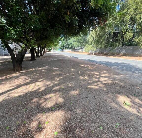 Pension Happy Time Guest Houses