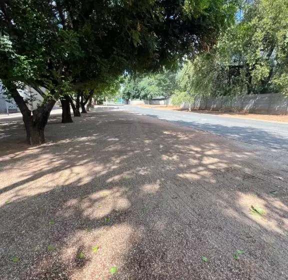 Majatalo Happy Time Guest Houses