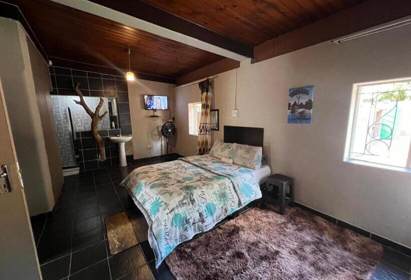 Pension Happy Time Guest Houses