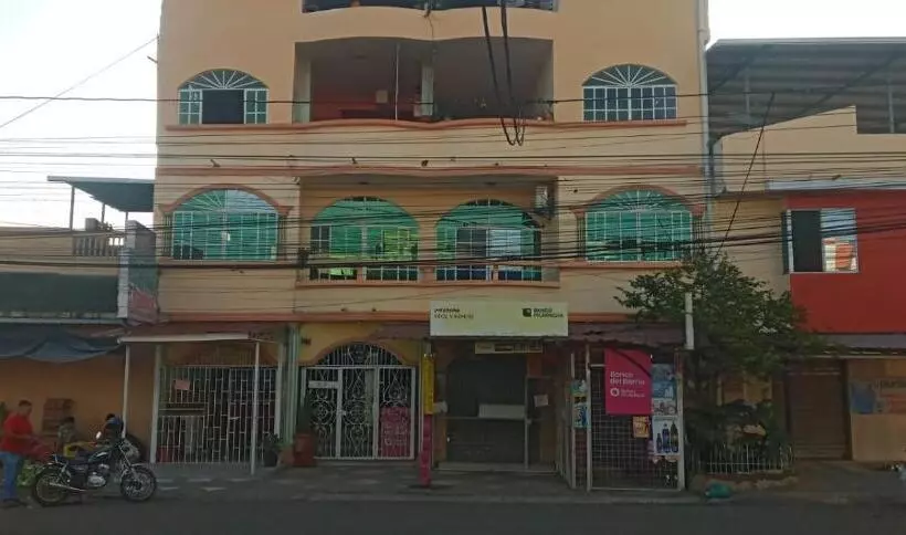 ペンション Hostal La Gran Familia