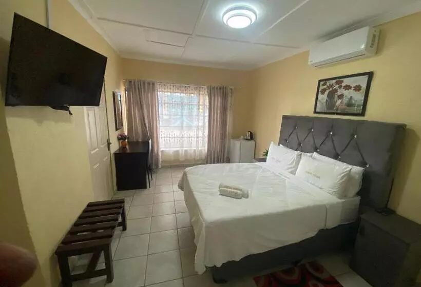 ペンション Lalamnandzi 4