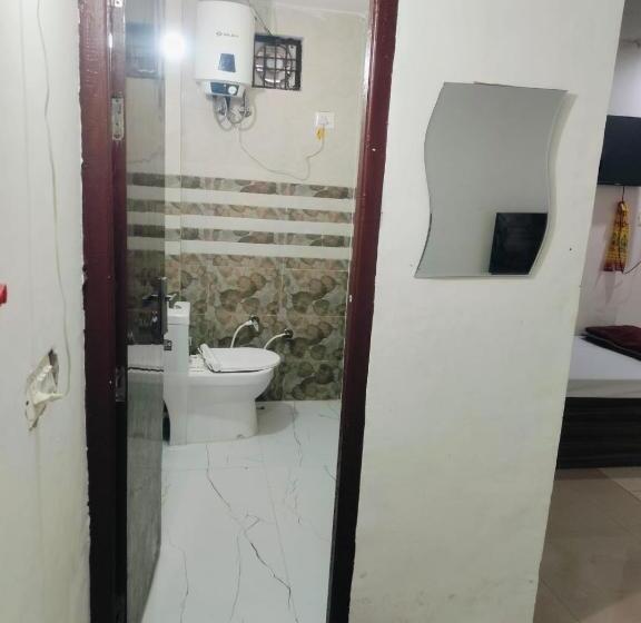 بنسيون Mukul Guest Inn