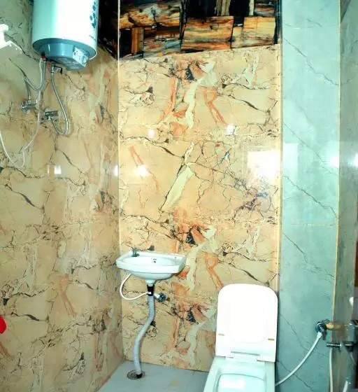 Majatalo Mukul Guest Inn