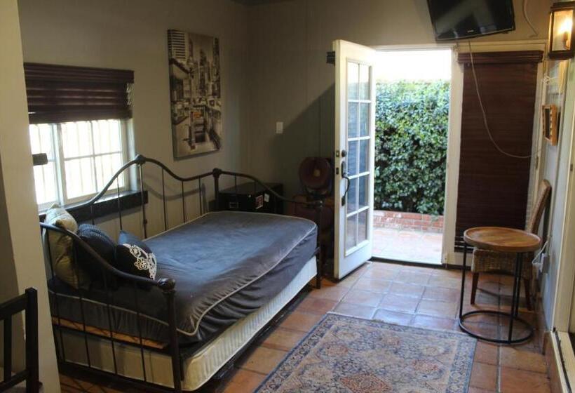 Z S Bed And Breakfast