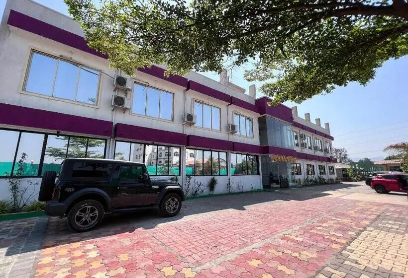 Zestin Hill Resort Lonavala