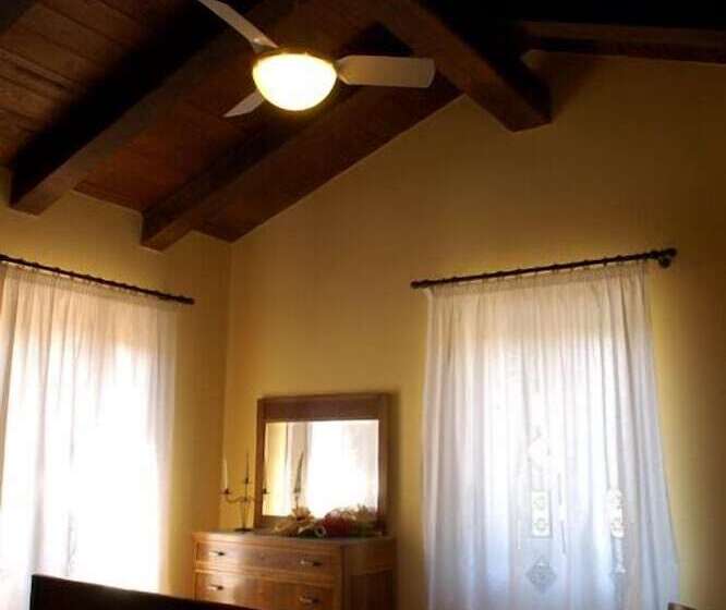 住宿加早餐  Agriturismo Tenuta Sol Alto