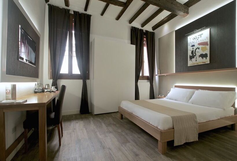 تختخواب و صبحانه Alkimia Smart Rooms