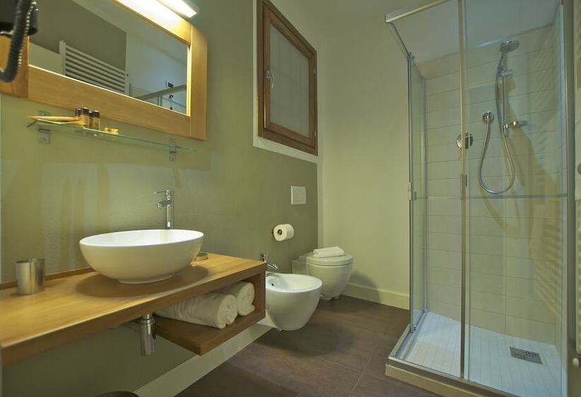 تختخواب و صبحانه Alkimia Smart Rooms