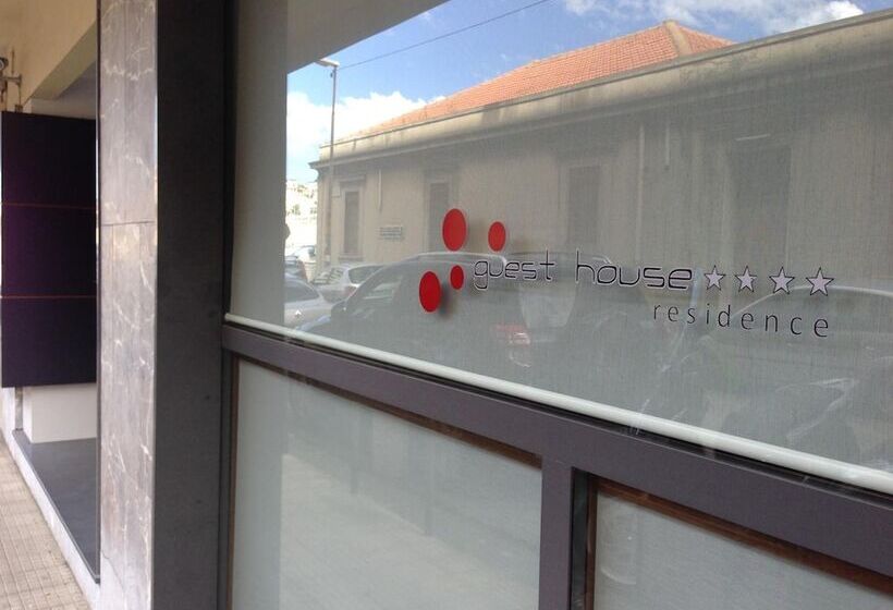 Nocleg ze śniadaniem Guest House Residence